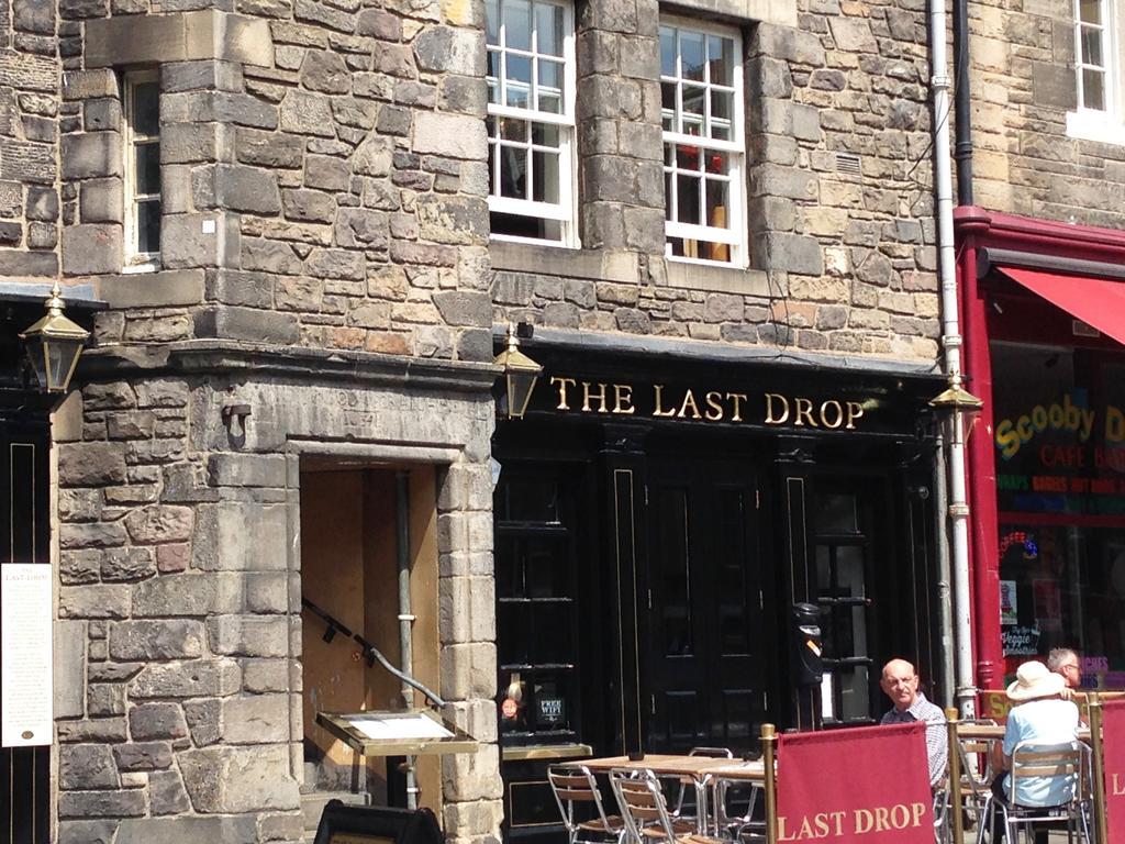 Grassmarket Old Town Boutique Apartment Единбург Стая снимка
